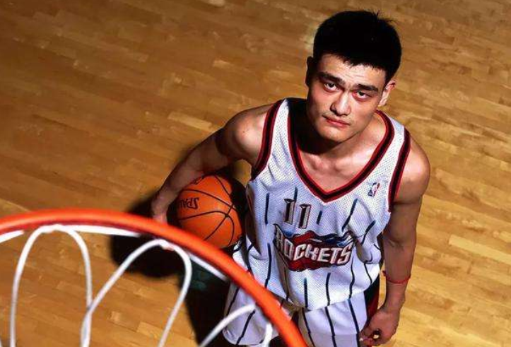 也涉及到球 也涉及到球