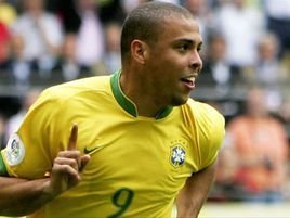 球场上的竞 球场上的竞