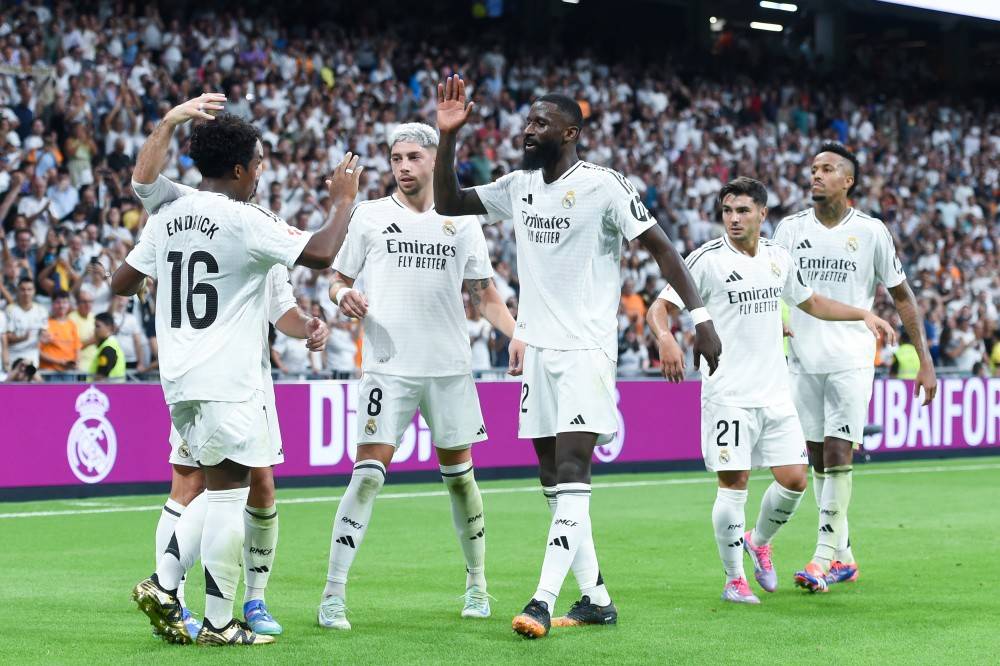 末夺得桂冠 末夺得桂冠