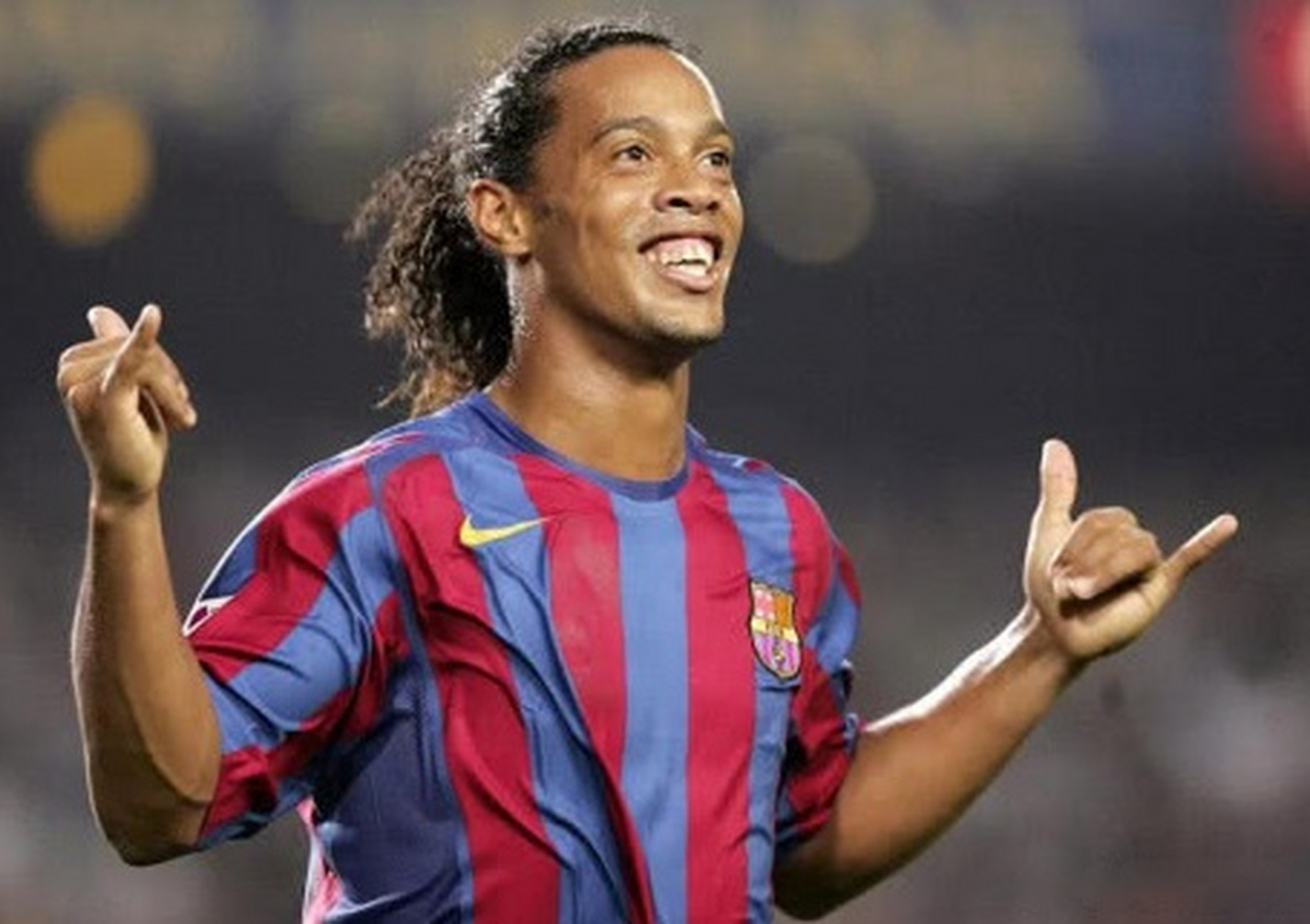 时客串边锋 时客串边锋