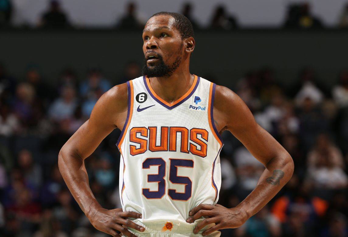 成为球队内 成为球队内